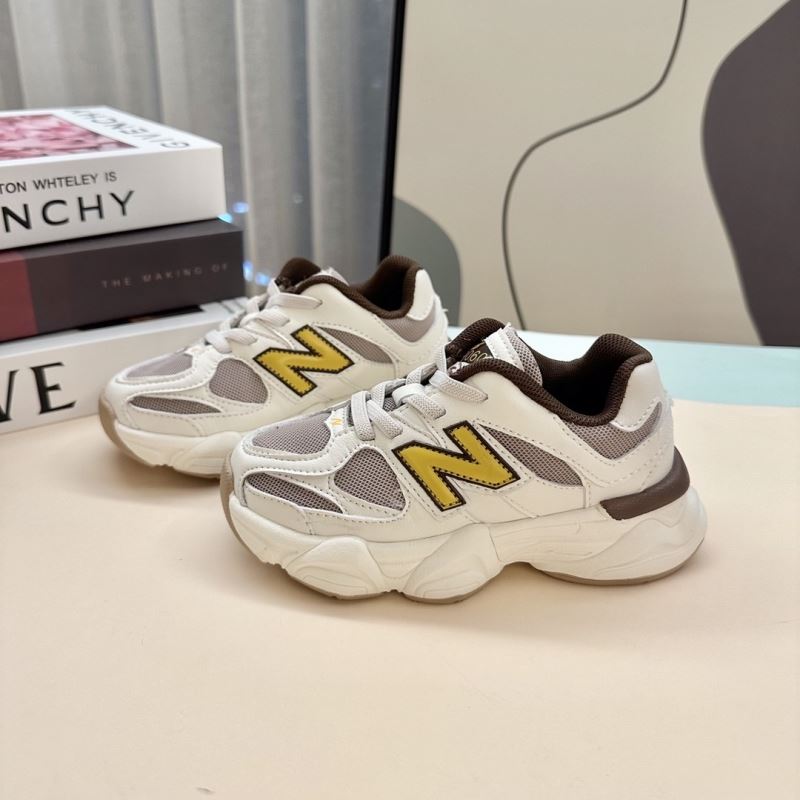 NEW BALANCE SHOES